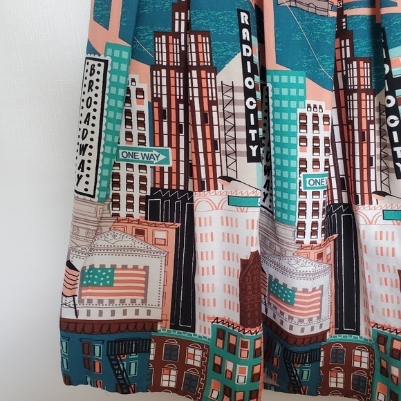 NOVELTY 'NEW YORK' PRINT SKIRT PLEATED FUN QUIRKY VACATION RETRO ROCKABILLY (S) - Picture 7 of 14